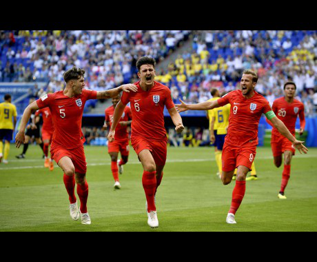 丰特：科斯塔的表现令人难以置信，这也让失点的C罗松了口气⏱